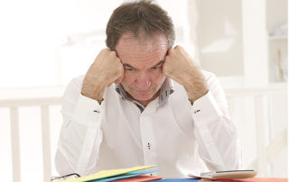 Dirigeant-de-PME-stressé-300x200