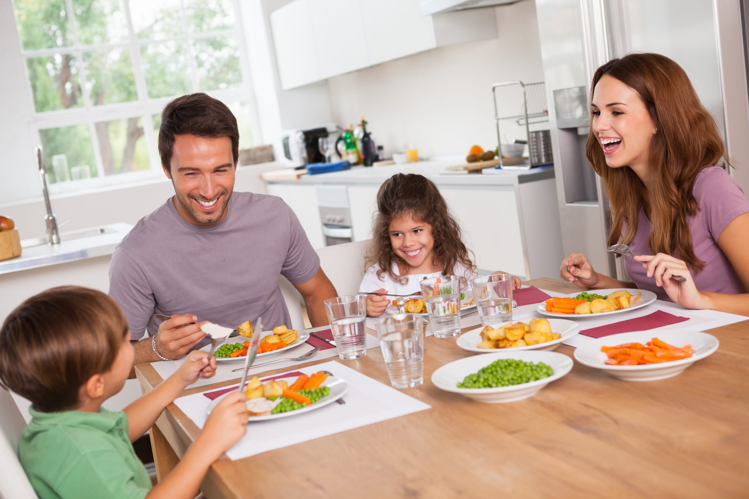 Les repas en famille sont protecteurs du stress